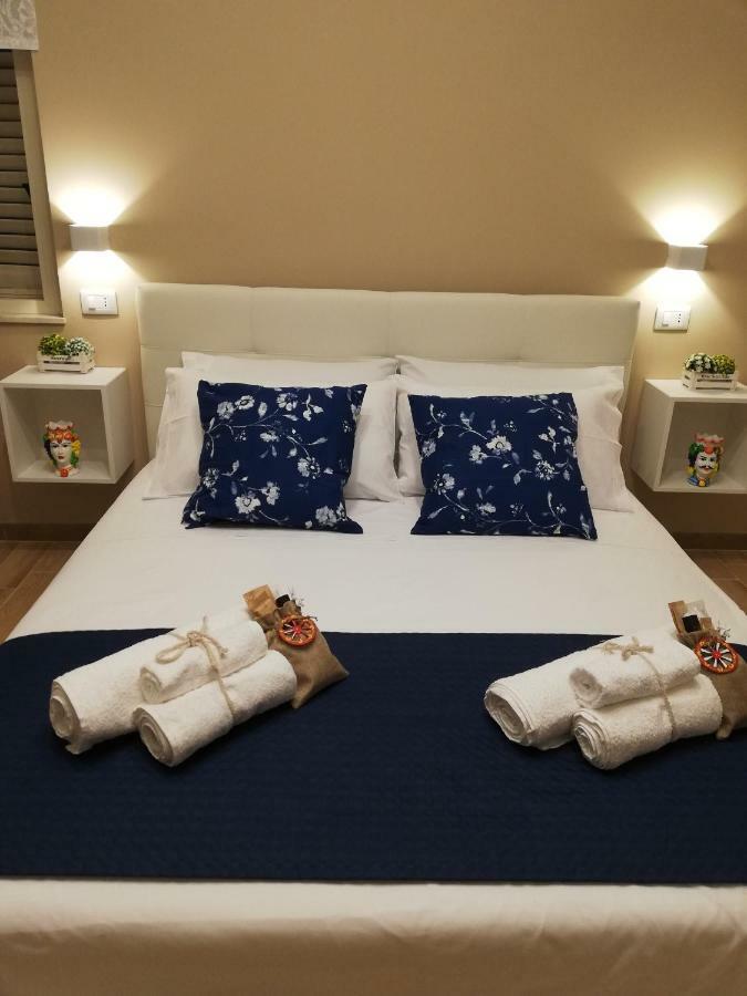 Sicitaly Taormina Bed & Breakfast Bagian luar foto