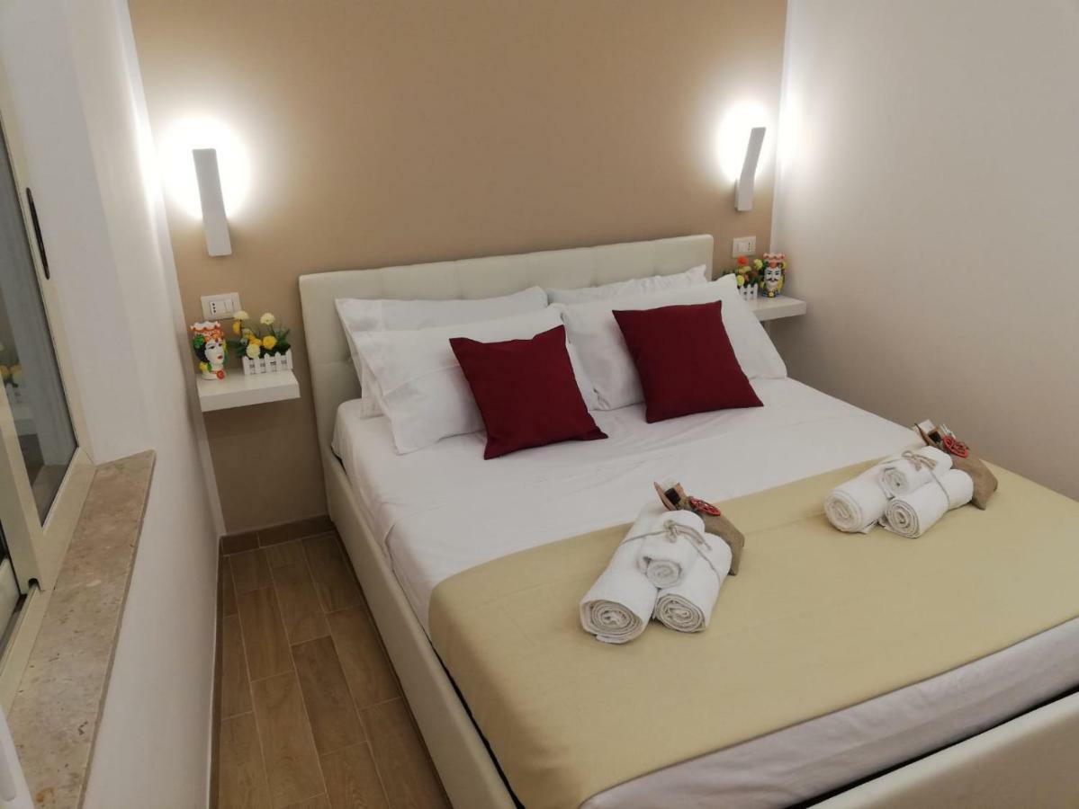 Sicitaly Taormina Bed & Breakfast Bagian luar foto