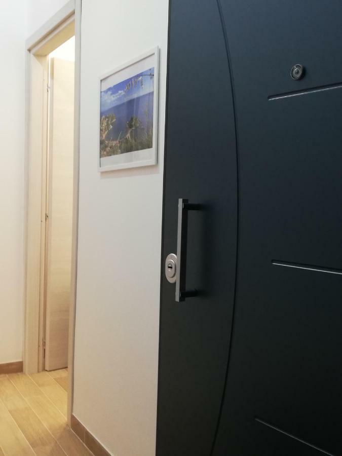 Sicitaly Taormina Bed & Breakfast Bagian luar foto